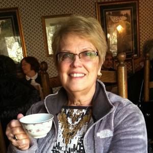 Meet your Posher, Deborah